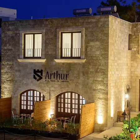 Arthur In Old Town