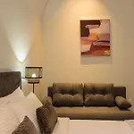 Hotel Arthur In Old Town Rhodes City