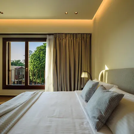 Arthur In Old Town Otel