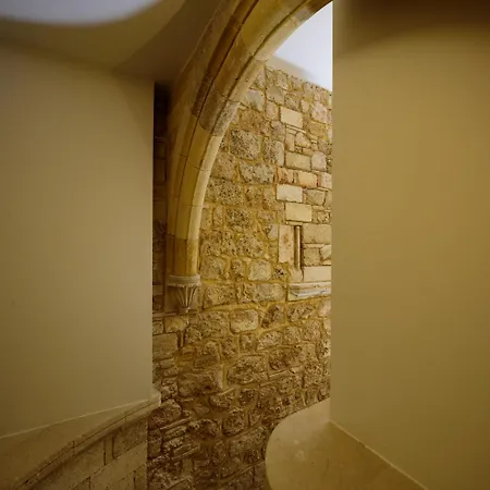 Otel Arthur In Old Town Rhodes City