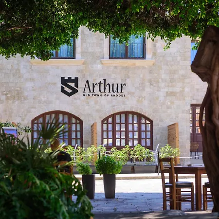 Arthur In Old Town * Rhodes City