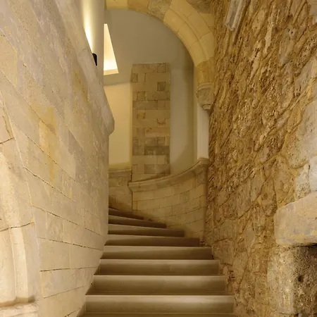 Otel Arthur In Old Town *